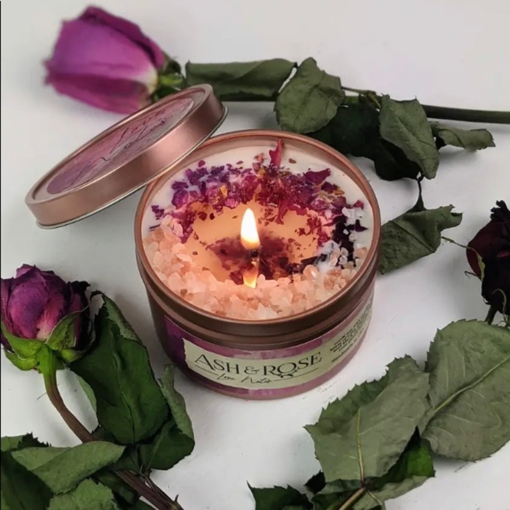 Candle w/ Rose Petals and Pink Salt